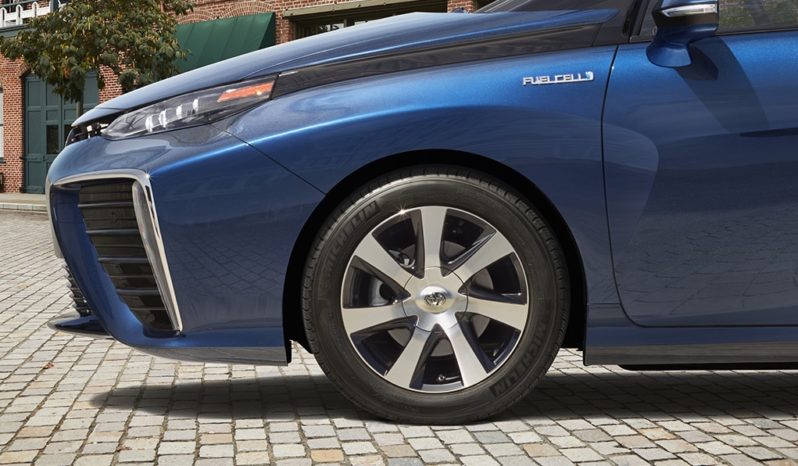 Toyota Mirai full