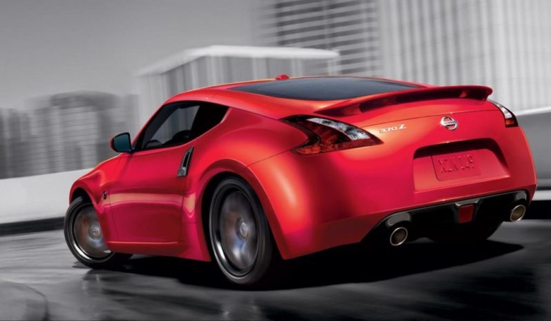 Nissan 370z Coupe full