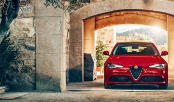 Alfa Romeo Giulia full