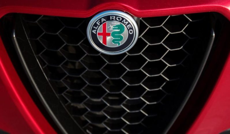 Alfa Romeo Stelvio full
