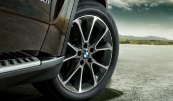 BMW X5 xDrive40i full