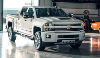 Chevrolet Silverado HD full