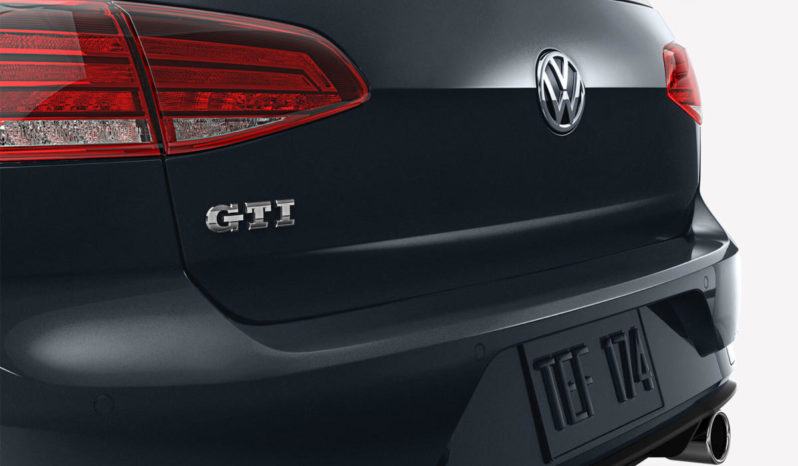 Volkswagen Golf GTI full