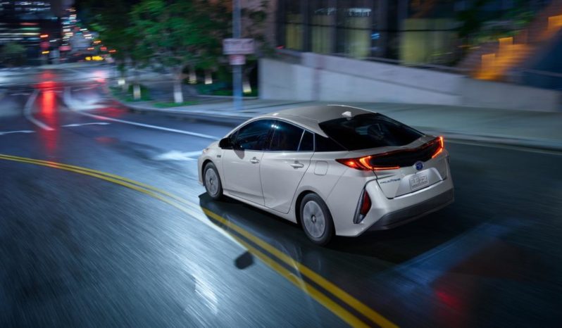 Toyota Prius Prime full