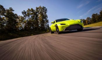 Aston Martin Vantage full