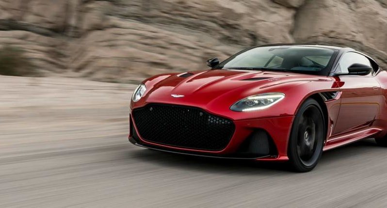 Aston Martin DBS Superleggera full