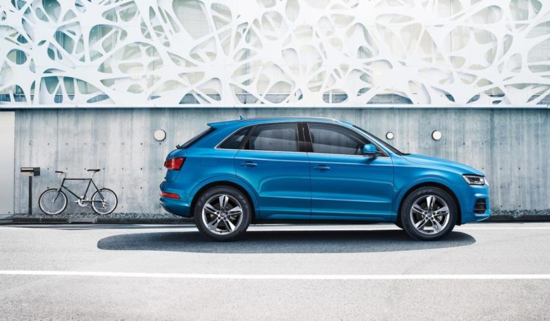Audi Q3 full