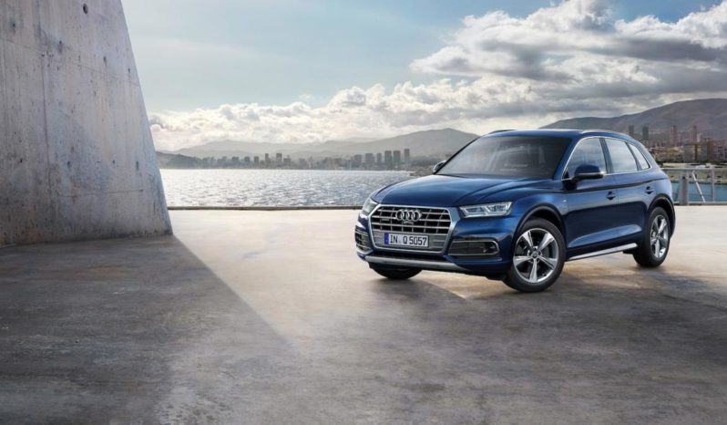 Audi Q5 full