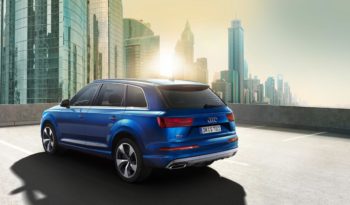 Audi Q7 full