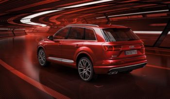 Audi Q7 full