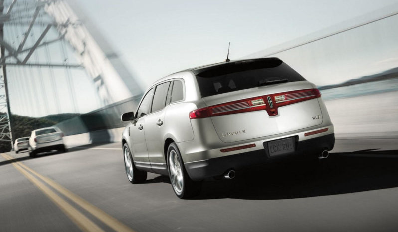 Lincoln MKT full