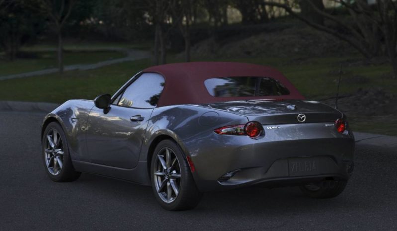 Mazda MX-5 Miata full