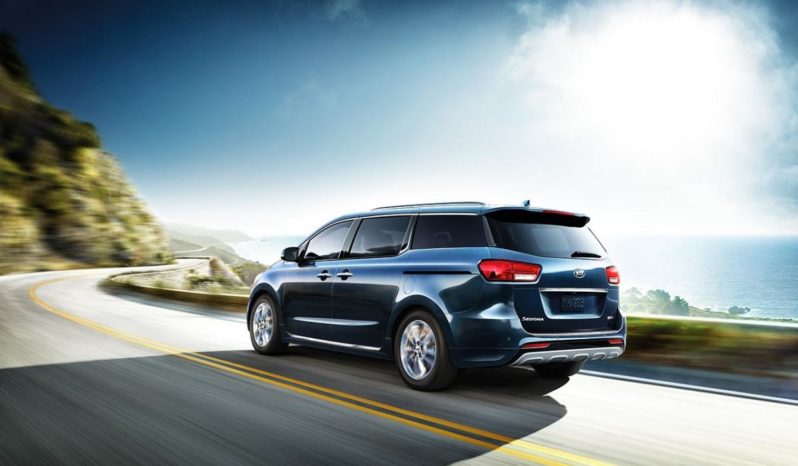 Kia Sedona full