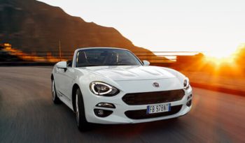 Fiat 124 Spider full