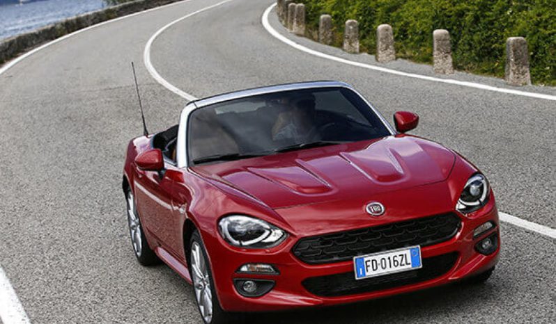 Fiat 124 Spider full