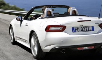 Fiat 124 Spider full