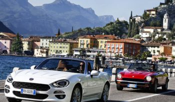 Fiat 124 Spider full