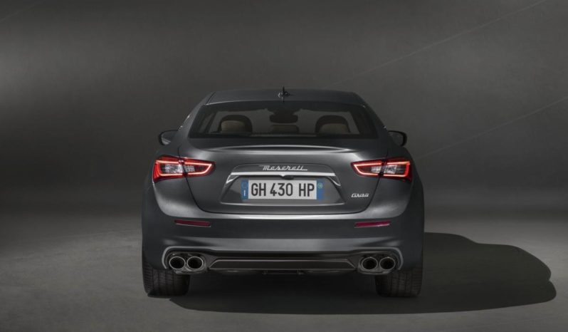 Maserati Ghibli full