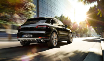 Porsche Macan Turbo full