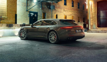 Porsche Panamera Turbo full