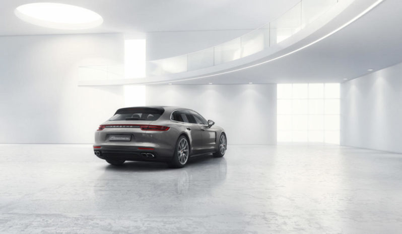 Porsche Panamera Turbo full