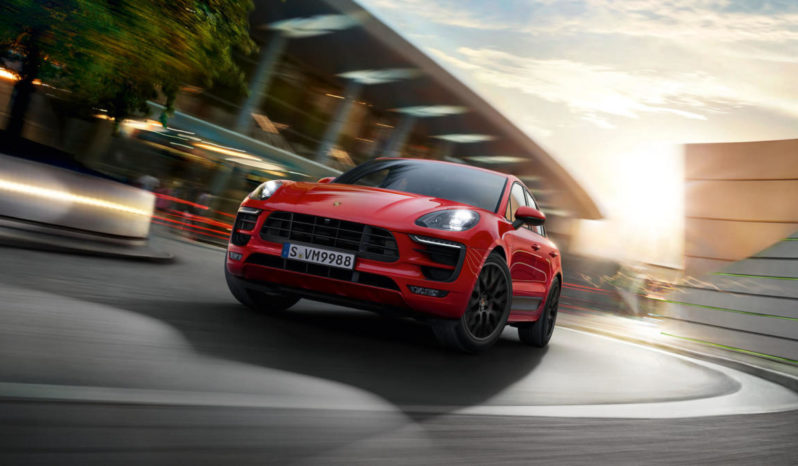 Porsche Macan GTS full