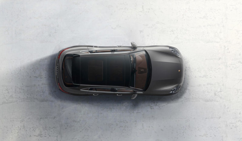 Porsche Panamera Turbo full