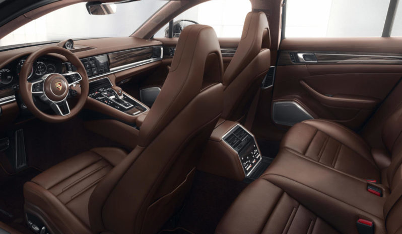 Porsche Panamera Turbo full