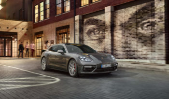 Porsche Panamera Turbo full