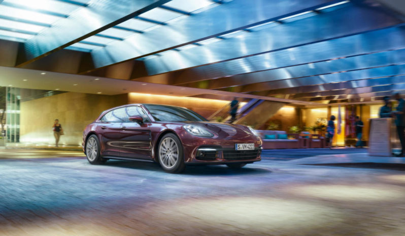 Porsche Panamera full