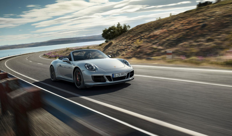 Porsche 911 GTS full