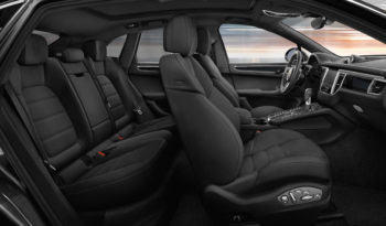 Porsche Macan Turbo full