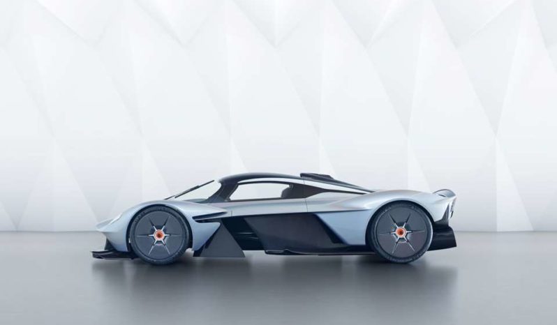 Aston Martin Valkyrie full