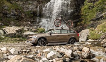 Volvo V60 full