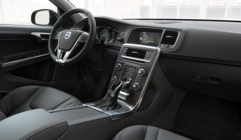 Volvo V60 full