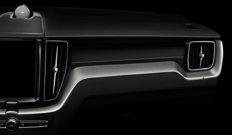 Volvo XC60 full