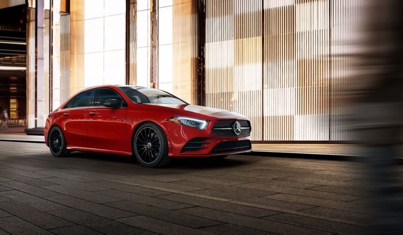 Mercedes-Benz A220 4Matic full