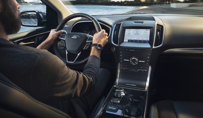 Ford Edge full