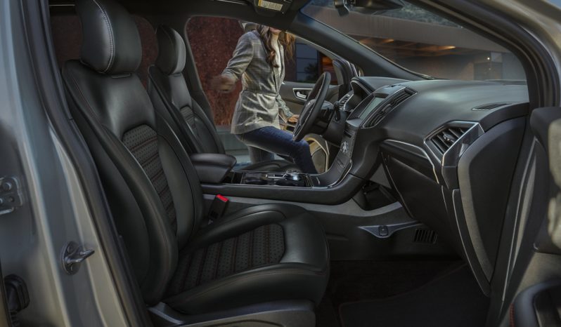 Ford Edge full
