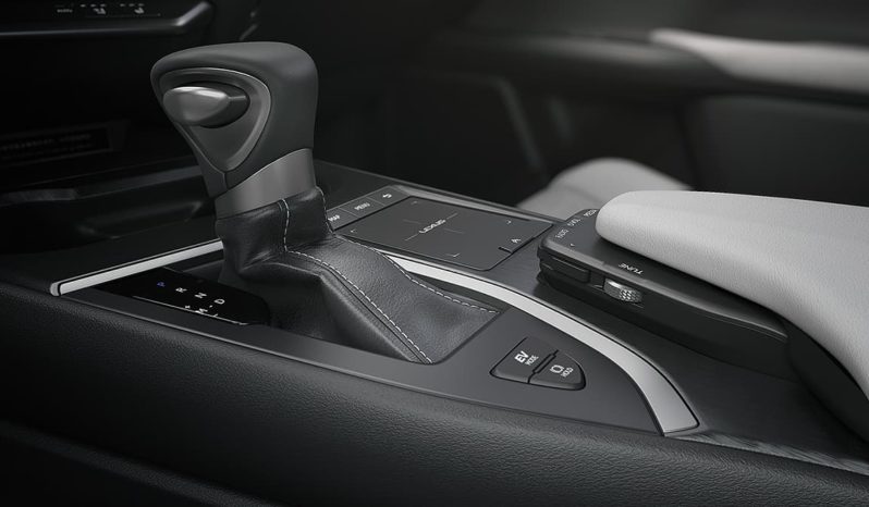 Lexus UX250h full
